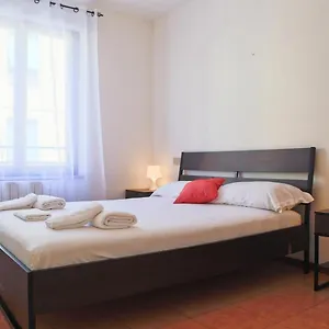 https://apt-agostino.it-tuscanyhotel.com